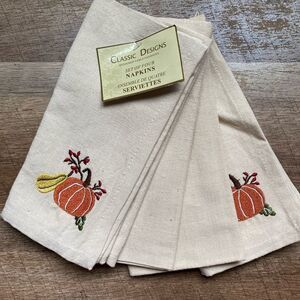 Classic Designs 4 Cream Napkins with Pumpkin Embroidery